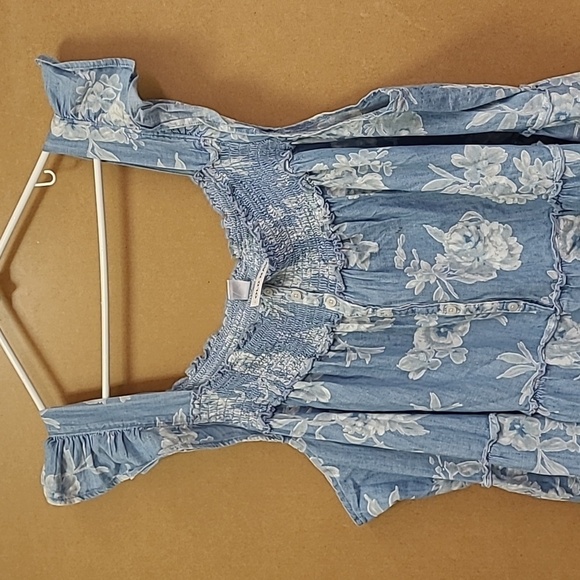 Old Navy Size 4X Blue Floral Cotton Smocked Tiered Sleeveless Midi Dress - Picture 2 of 10